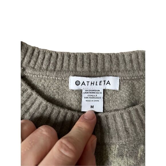 Athleta Hawthorn Textured Crew Sweater size Medium Merino Wool Blend Gray Cream - Picture 2 of 8